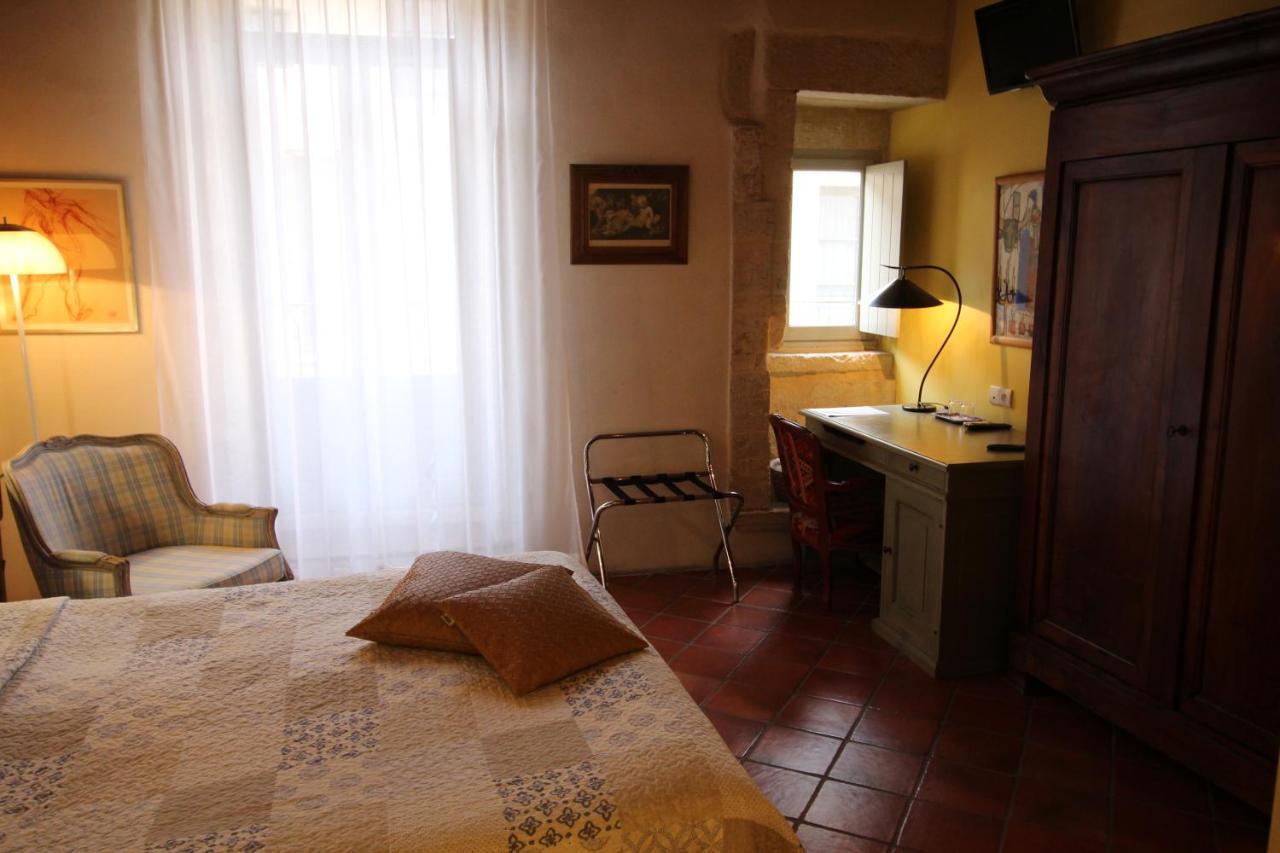 La Parenthese Hostellerie Provencale Uzès Exterior foto
